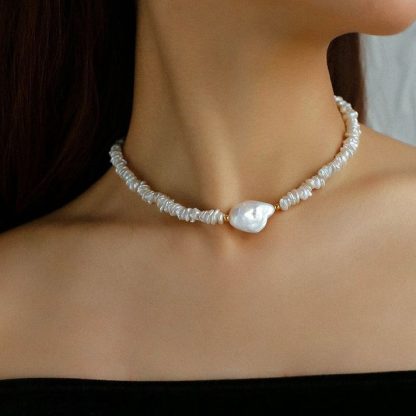 Natural Freshwater Baroque Pearl Necklace - Image 3