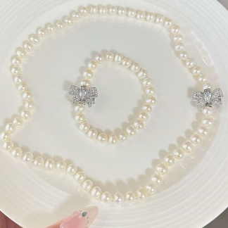 1 Set of Freshwater pearl necklace and Freshwater pearl bracelet, plated with silver/zircon , Pearl Size : 7-8mm , Pearl Necklace Length : 45cm/17cm ( MJ-2022 )