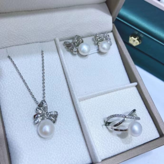 freshwater pearl jewelry set	,	plated with sliver /zircon	,	Pearl Size :	6-8mm	,	Pearl Necklace Length :	adjustable/40+5cm	(	MJ-2247	)