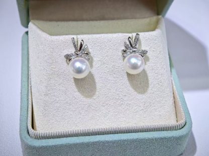 7.5-8 mm Japanese akoya pearl stud earrings, S925 silver material (MJ-3002)