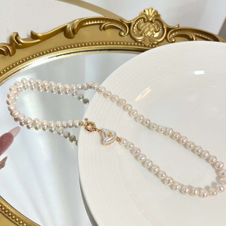freshwater pearl necklace	,	plated with 18k gold	,	Pearl Size :	7-8mm	,	Pearl Necklace Length :	42cm	(	MJ-2003	)