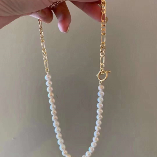 Freshwater pearl necklace	,	plated with 18k gold	,	Pearl Size :	7-8mm	,	Pearl Necklace Length :	42cm	(	MJ-2014	)