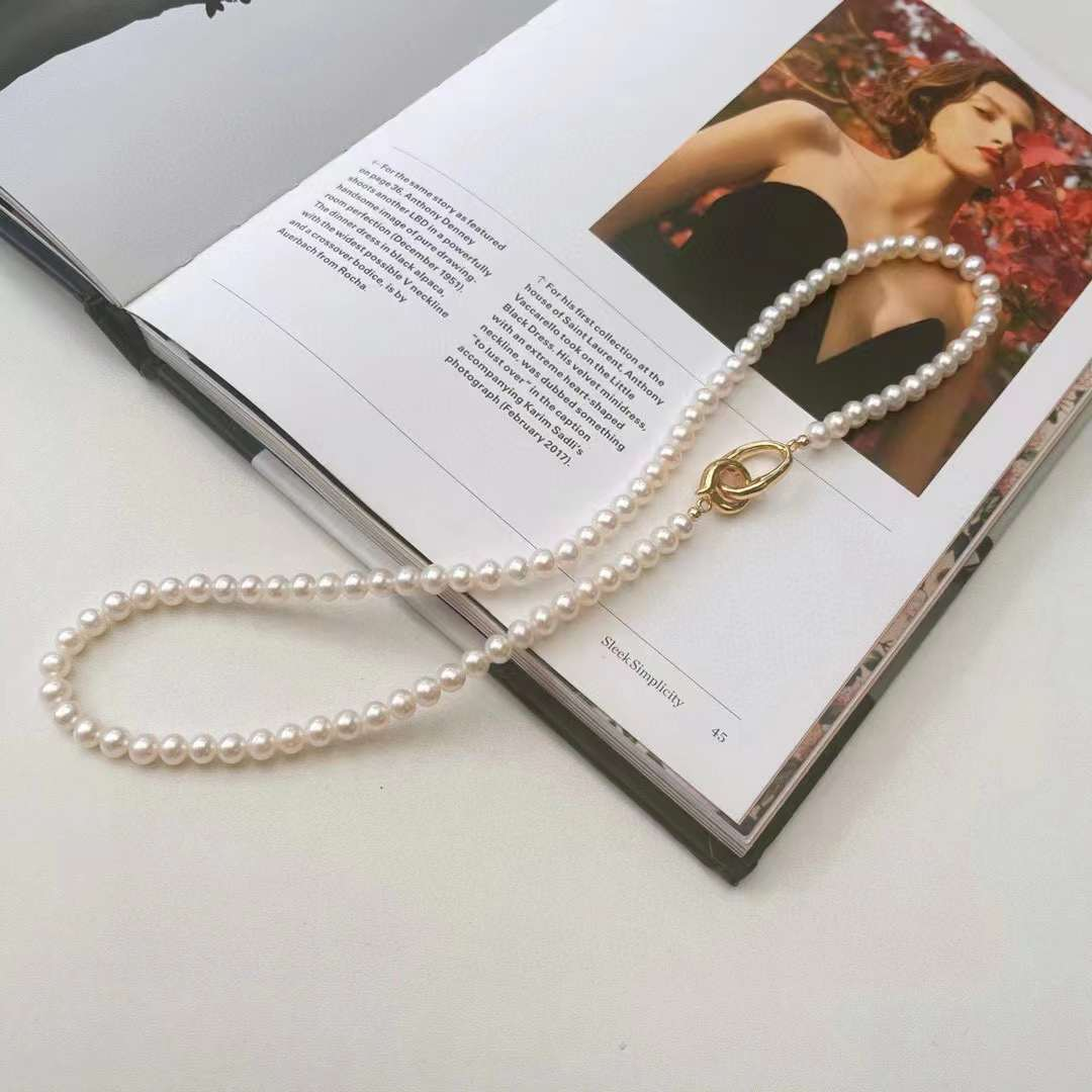 Freshwater pearl necklace , plated with 18k gold , Pearl Size : 5-6mm , Pearl Necklace Length : 45cm ( MJ-2026 )