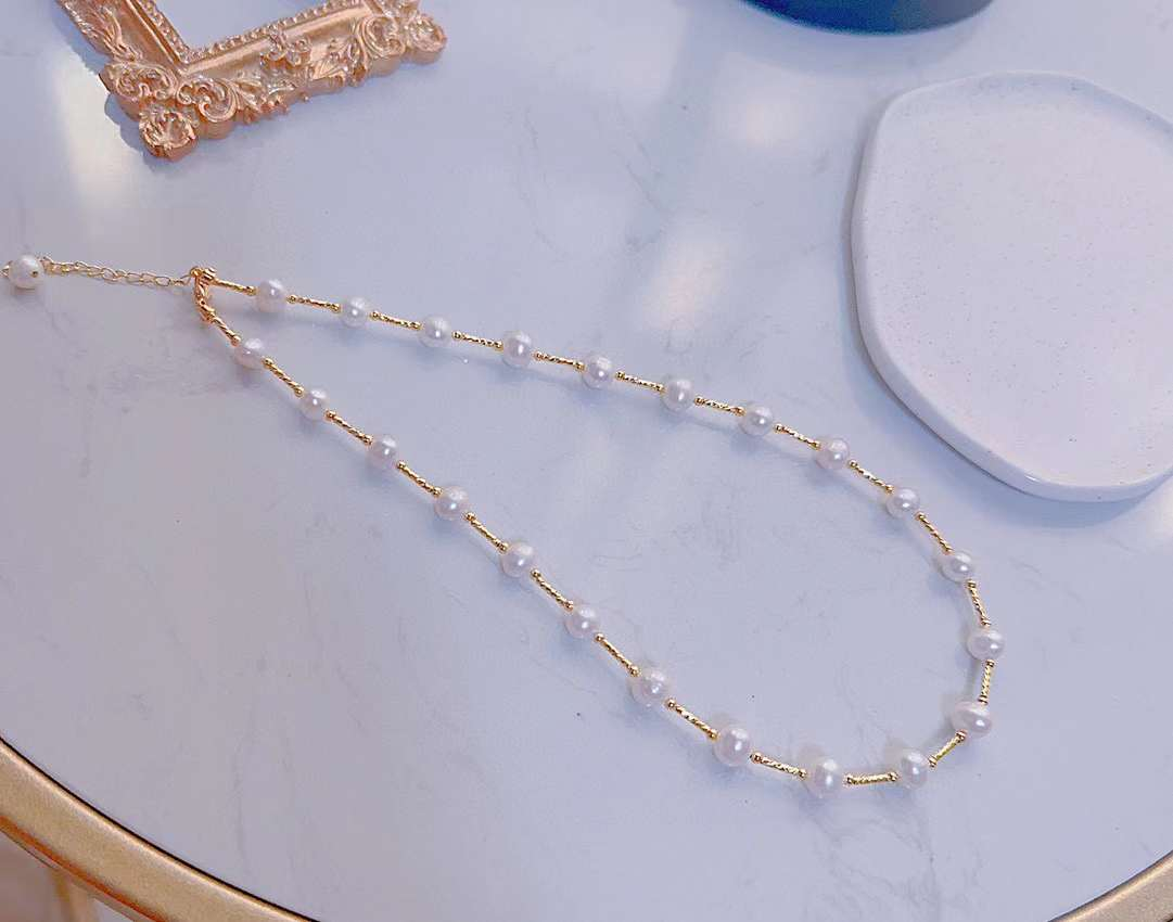 Freshwater pearl necklace , plated with 18k gold , Pearl Size : 7-8mm , Pearl Necklace Length : 40+5cm ( MJ-2035 )