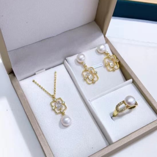 Freshwater pearl jewelry set	,	plated with18k gold	,	Pearl Size :	6-7mm	,	Pearl Necklace Length :	adjustable/40+5cm	(	MJ-2257	)