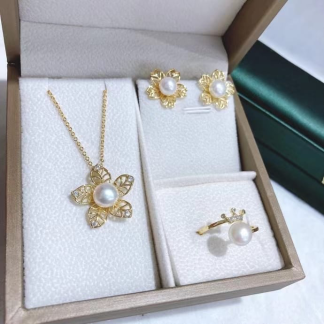 Freshwater pearl jewelry set	,	plated with18k gold	,	Pearl Size :	6-8mm	,	Pearl Necklace Length :	adjustable/40+5cm	(	MJ-2260	)