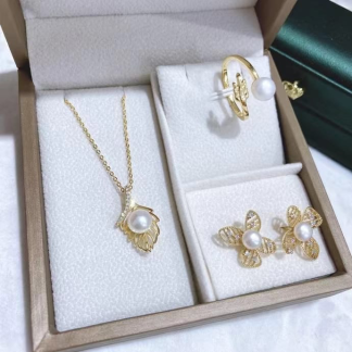 Freshwater pearl jewelry set	,	plated with18k gold	,	Pearl Size :	6-8mm	,	Pearl Necklace Length :	adjustable/40+5cm	(	MJ-2265	)