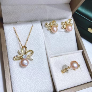 Freshwater pearl jewelry set	,	plated with18k gold	,	Pearl Size :	6-8mm	,	Pearl Necklace Length :	adjustable/40+5cm	(	MJ-2277	)