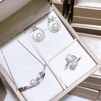 Freshwater pearl jewelry set	,	plated with sliver /zircon	,	Pearl Size :	6-8mm	,	Pearl Necklace Length :	adjustable/40+5cm	(	MJ-2294	)