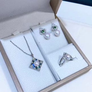 Freshwater pearl jewelry set	,	plated with sliver /zircon	,	Pearl Size :	5-8mm	,	Pearl Necklace Length :	adjustable/40+5cm	(	MJ-2300	)