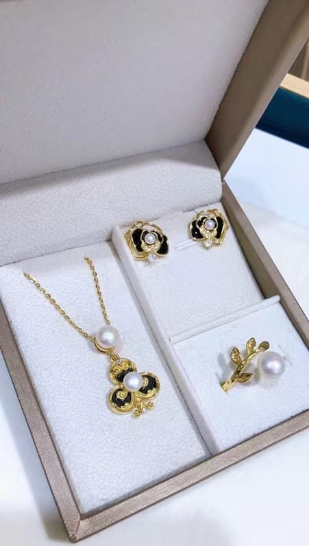 Freshwater pearl jewelry set , plated with18k gold , Pearl Size : 5-8mm , Pearl Necklace Length : adjustable/40+5cm ( MJ-2301 )